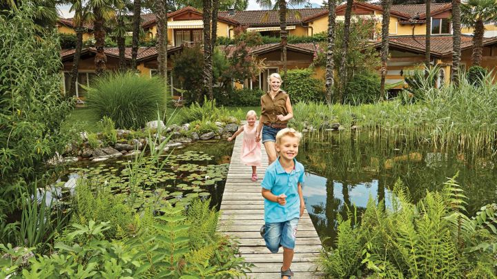 The perfect destination for family holidays 完美的家庭度假目的地