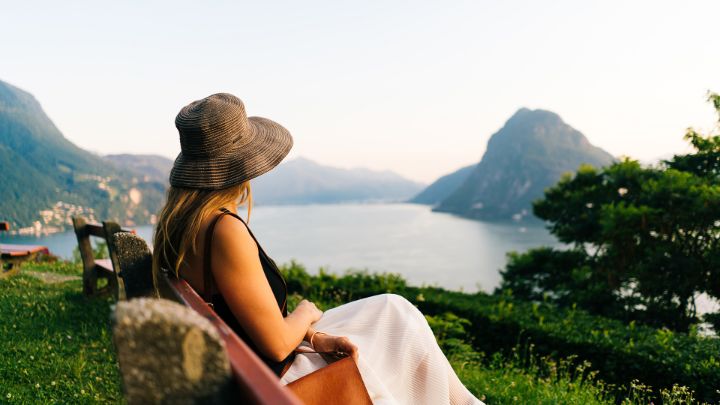 5 benches that overlook the world 5的长凳上,忽视了世界