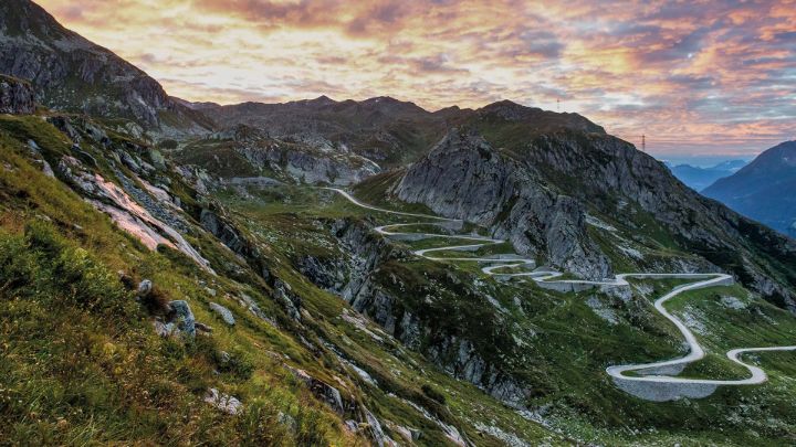Discover Ticino with your motorbike 发现和你的摩托车提半岛官方app下载契诺