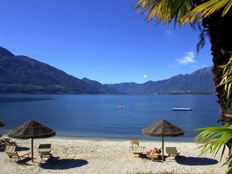 Image 0 - Miralago Camping & Palmbeach-Resort 图0 -米拉拉戈露营和棕榈滩度假村