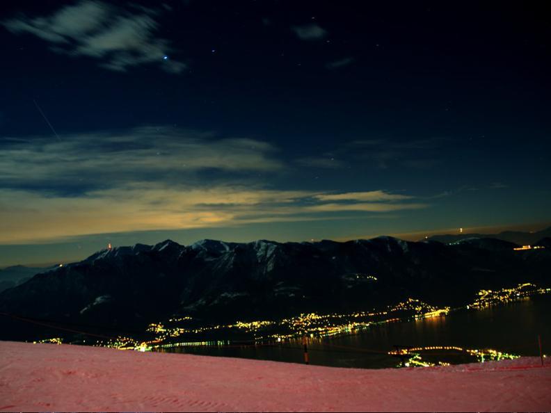 图2 - Cardada Schneeschuhwanderungen贝Mondschein