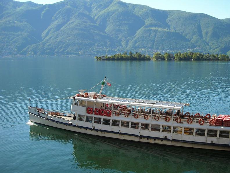 图3 - Navigazione Lago Maggiore